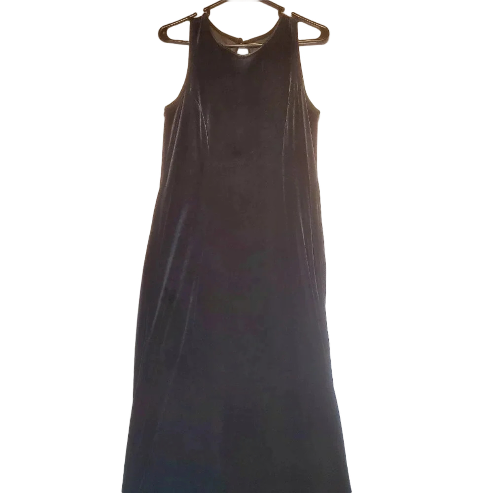 Women's Black  Velvet Full Length Sleeveless Gown CK MEASUREMENTS